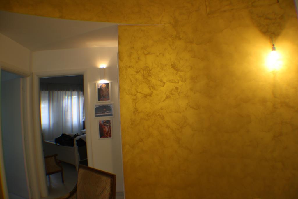 Conny'S Home Rome Bilik gambar