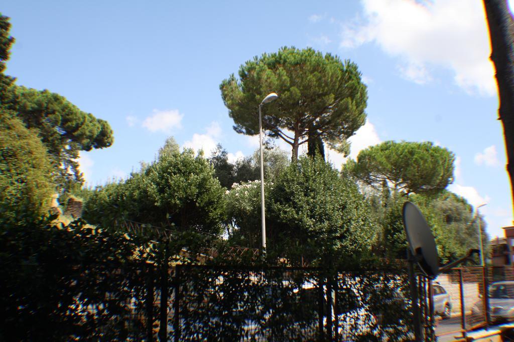 Conny'S Home Rome Bilik gambar